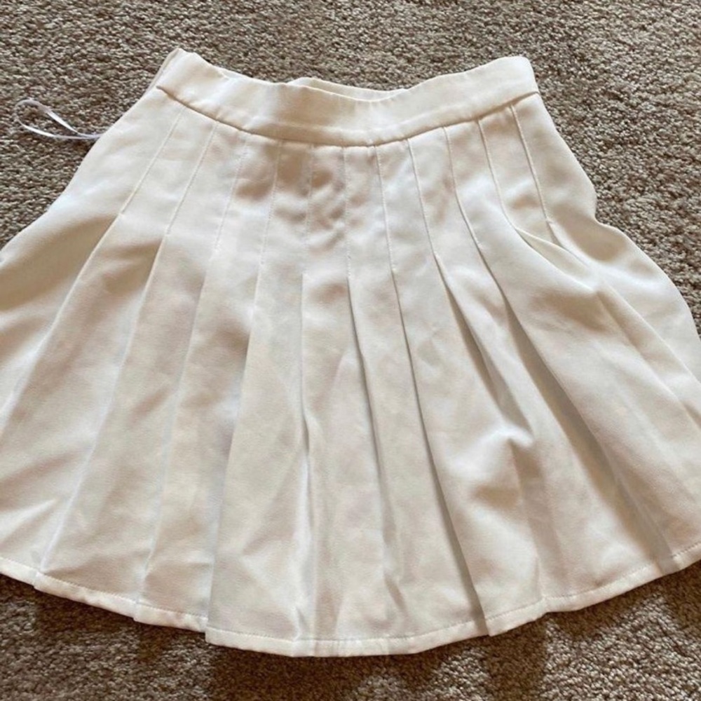 PrincessPolly white pleated mini skirt